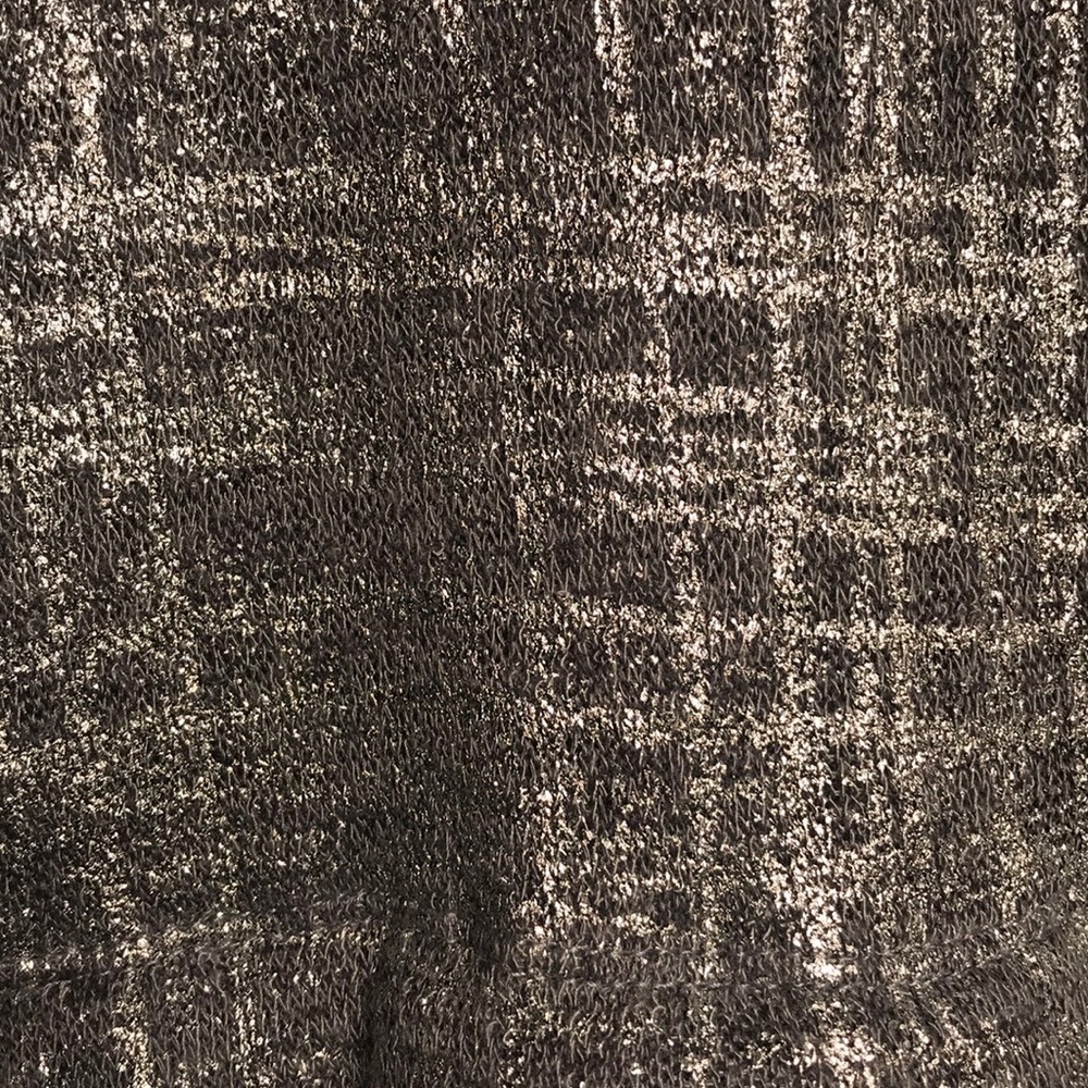 💗 Sliver Metallic Dress 💗 - Picture 2 of 4
